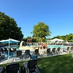 Mobil-home Avec Terrasse - 6 Pers. - Api-1-52-2042 مكان تخييم